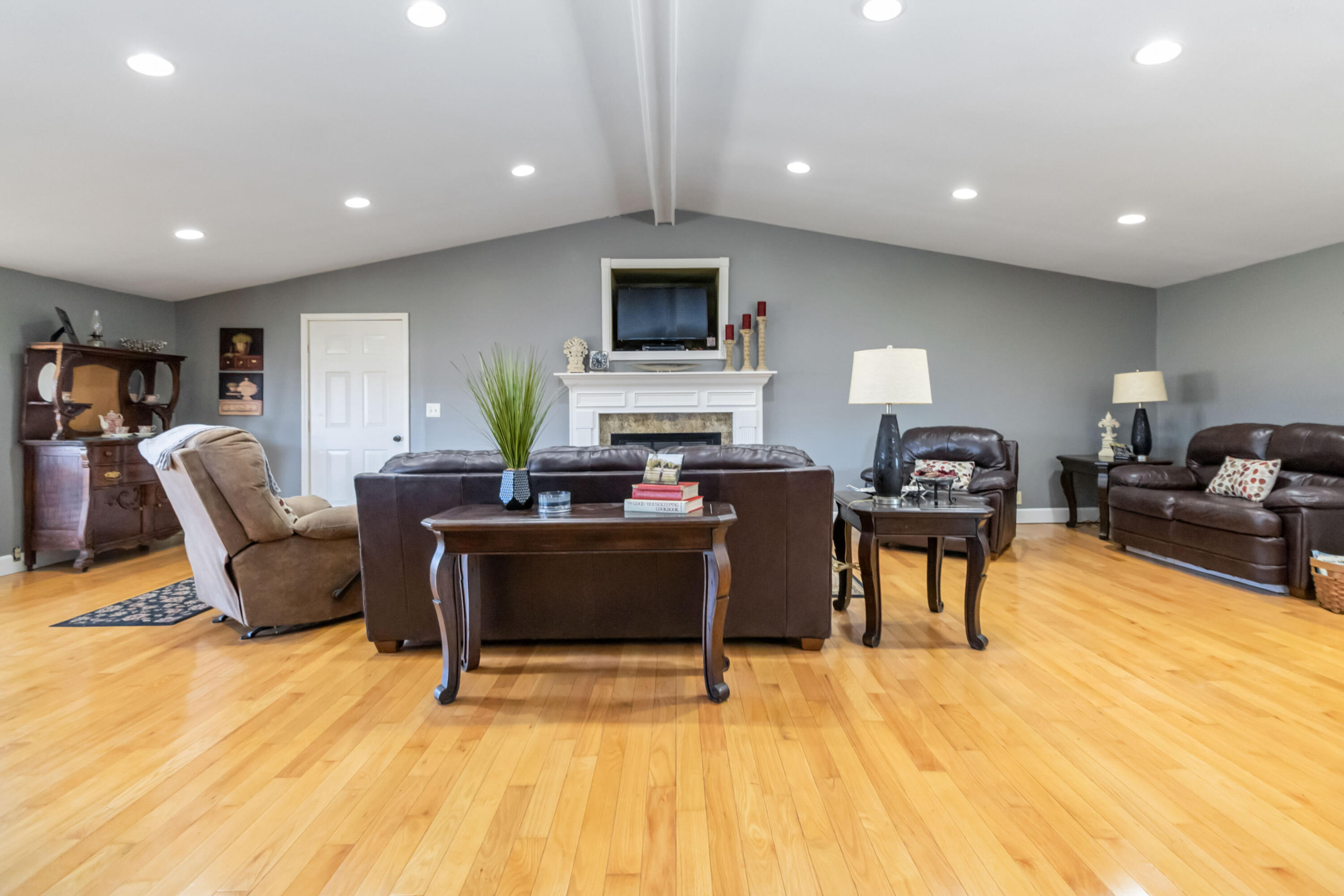 1810 Aderholt Road Bronston, KY 42518 - Photo 10 of 43 10