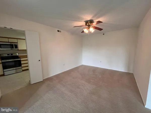 $2,400 | 15100 Interlachen Drive, Unit 815, Silver Spring, MD 20906