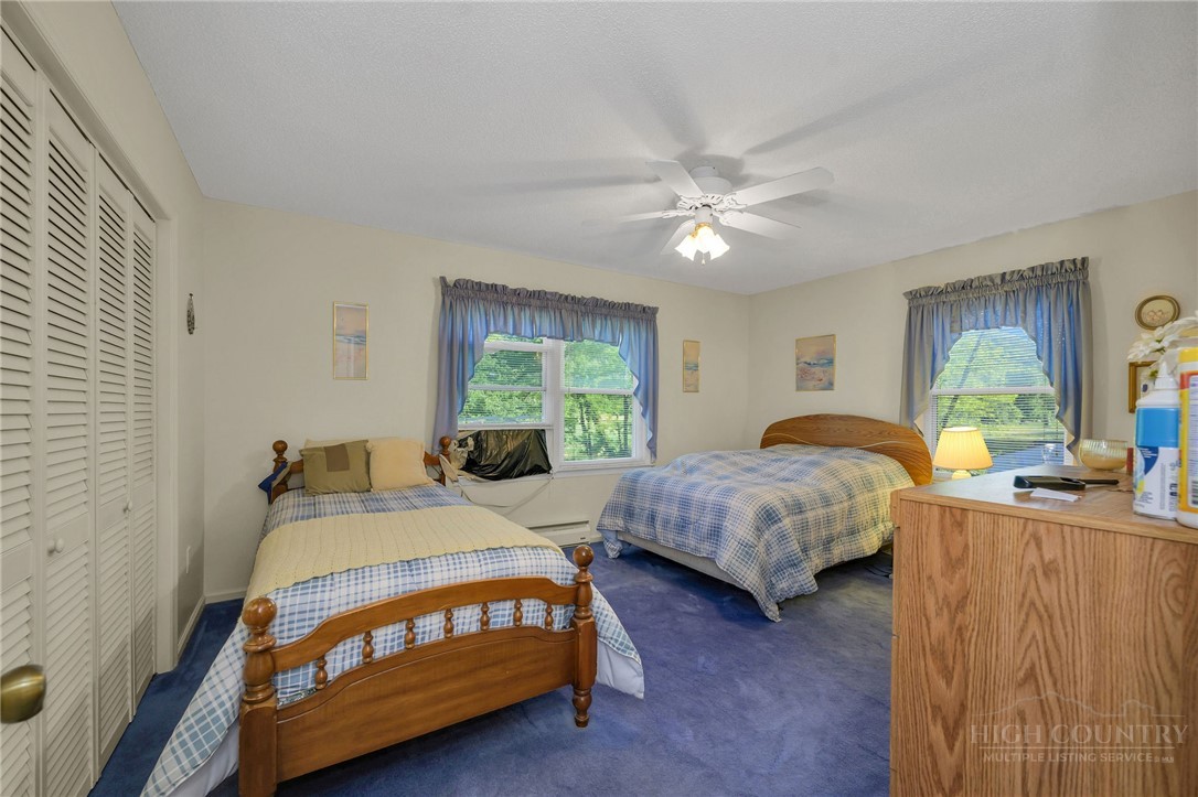409 Ellis Road West Jefferson, NC 28694 - Photo 21 of 48