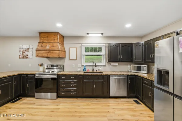 $449,000 | 130 County Road 452, Athens, TN 37303