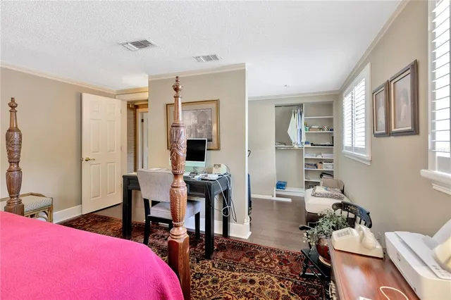 $5,800 | 4909 South Elberon Street, Tampa, FL 33611