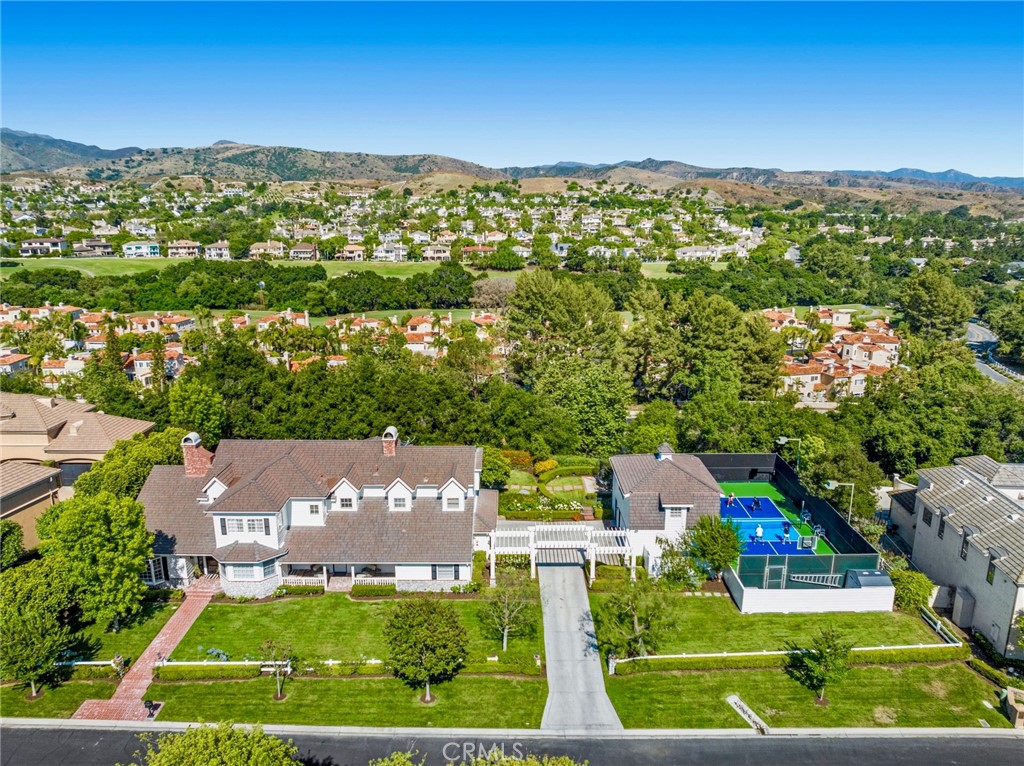 4 Percheron Coto de Caza, CA 92679 - Photo 2 of 44 an aerial view of a house with a yard