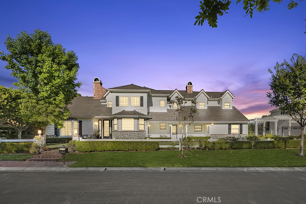 4 Percheron Coto de Caza, CA 92679 - Photo 3 of 44 a front view of a house with a yard