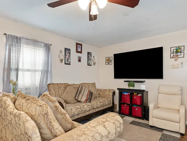 $68,000 | 31 Peggy Drive, Sandwich, IL 60548