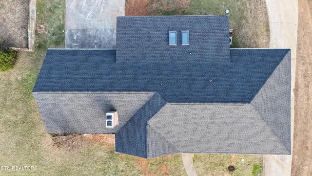 $989,000 | 114 Happy Ending Lane, Kingston, TN 37763