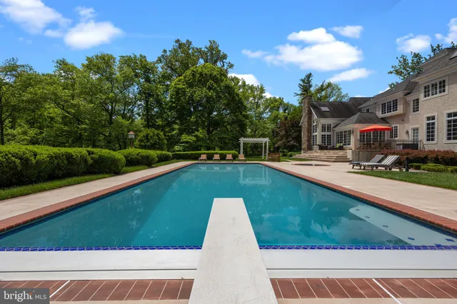 $3,600,000 | 1049 McKean Road, Ambler, PA 19002