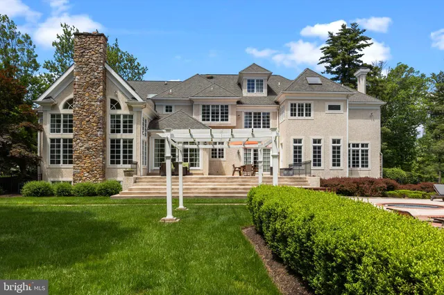$3,600,000 | 1049 McKean Road, Ambler, PA 19002
