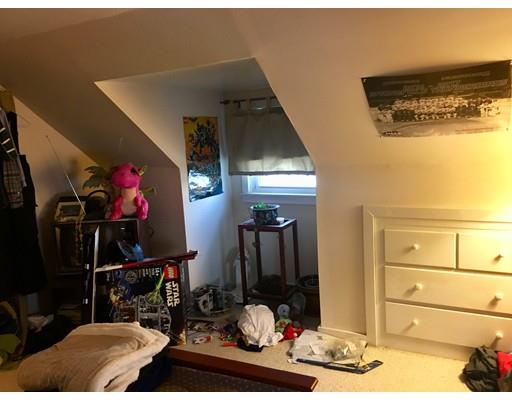 283 Abbott Street Springfield, MA 01118 - Photo 11 of 27