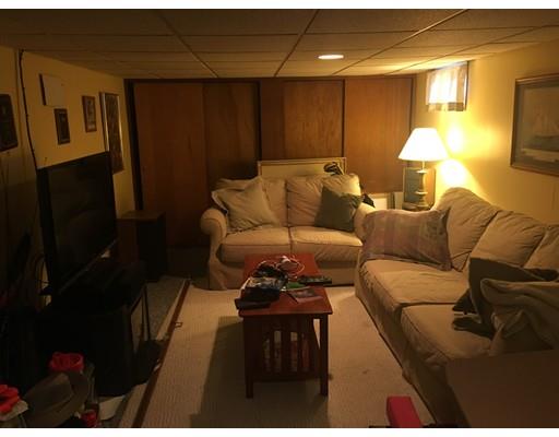 283 Abbott Street Springfield, MA 01118 - Photo 25 of 27