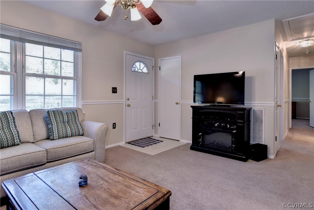 8641 Diascund Road Lanexa, VA 23089 - Photo 5 of 21 Gallery Image 5
