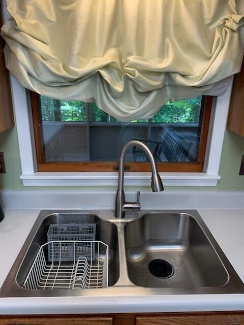 664 Barker Road Dunlap, TN 37327 - Photo 8 of 16 Stainless Steel