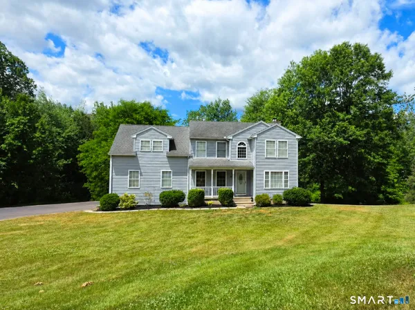 $629,000 | 545 South Stone Street, Suffield, CT 06093
