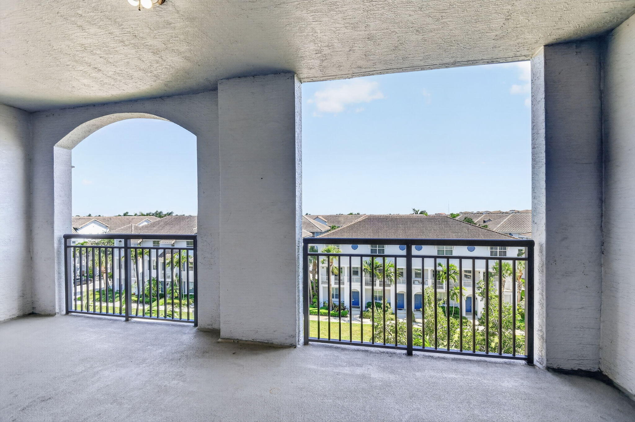 1660 Renaissance Commons Boulevard, Unit 2517 Boynton Beach, FL 33426 - Photo 35 of 93 18-web-or-mls-DSC_7042