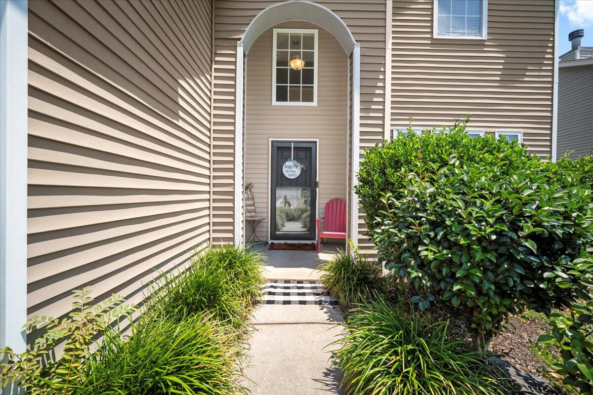 112 Worthington Drive Moncks Corner, SC 29461 - Photo 3 of 35 03-112 Worthington Drive-37