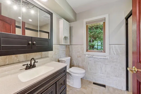 $699,000 | 2245 Cottonwood Lake Drive, Windom, MN 56101