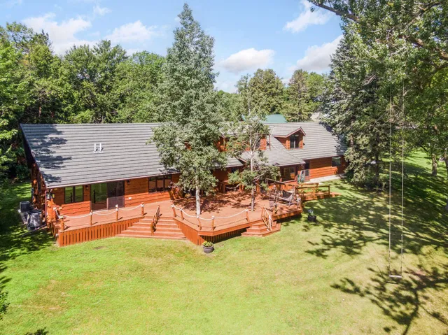 $699,000 | 2245 Cottonwood Lake Drive, Windom, MN 56101