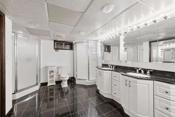 $699,000 | 2245 Cottonwood Lake Drive, Windom, MN 56101