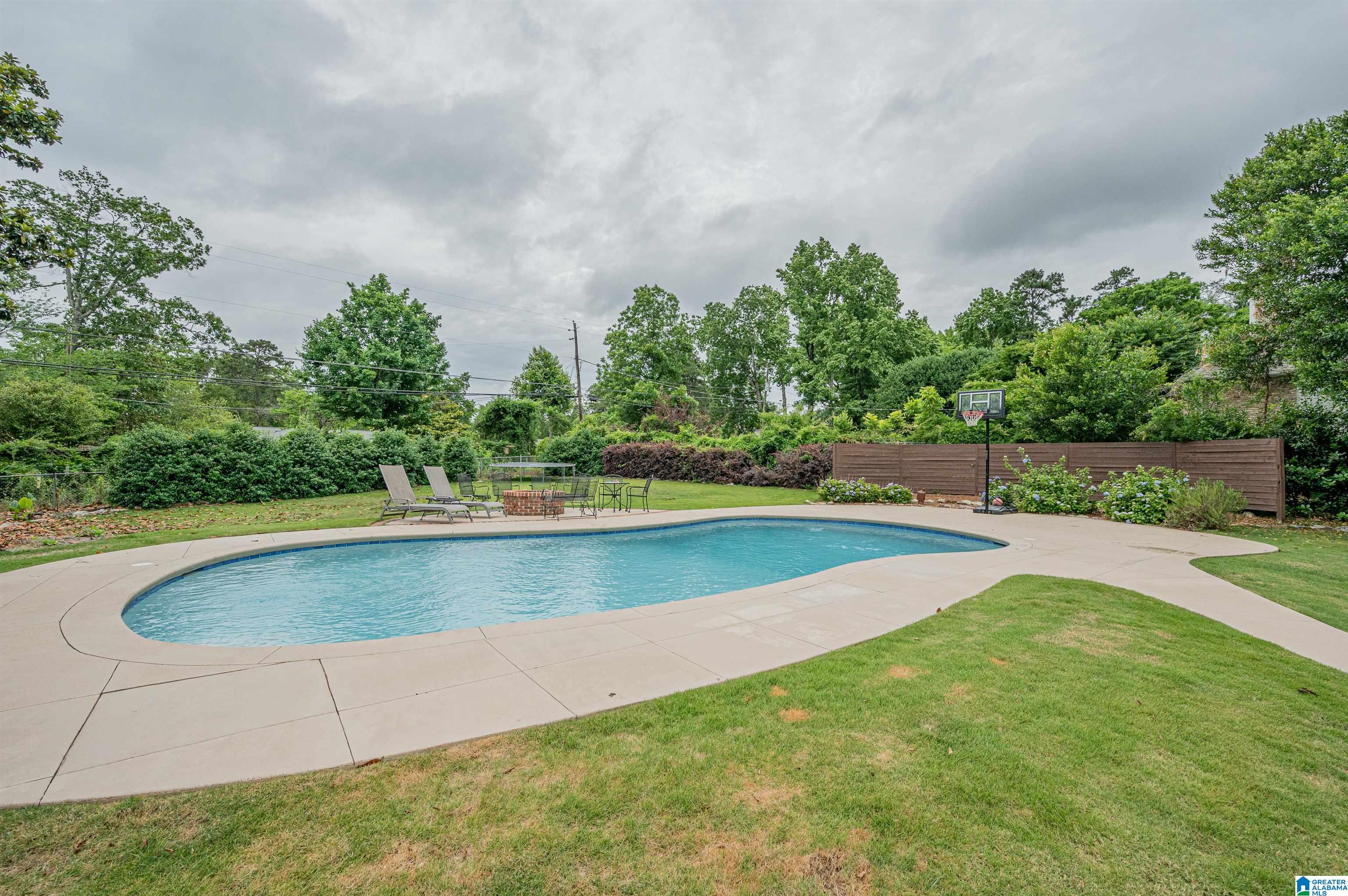 1804 Post Oak Road Birmingham, AL 35216 - Photo 40 of 44