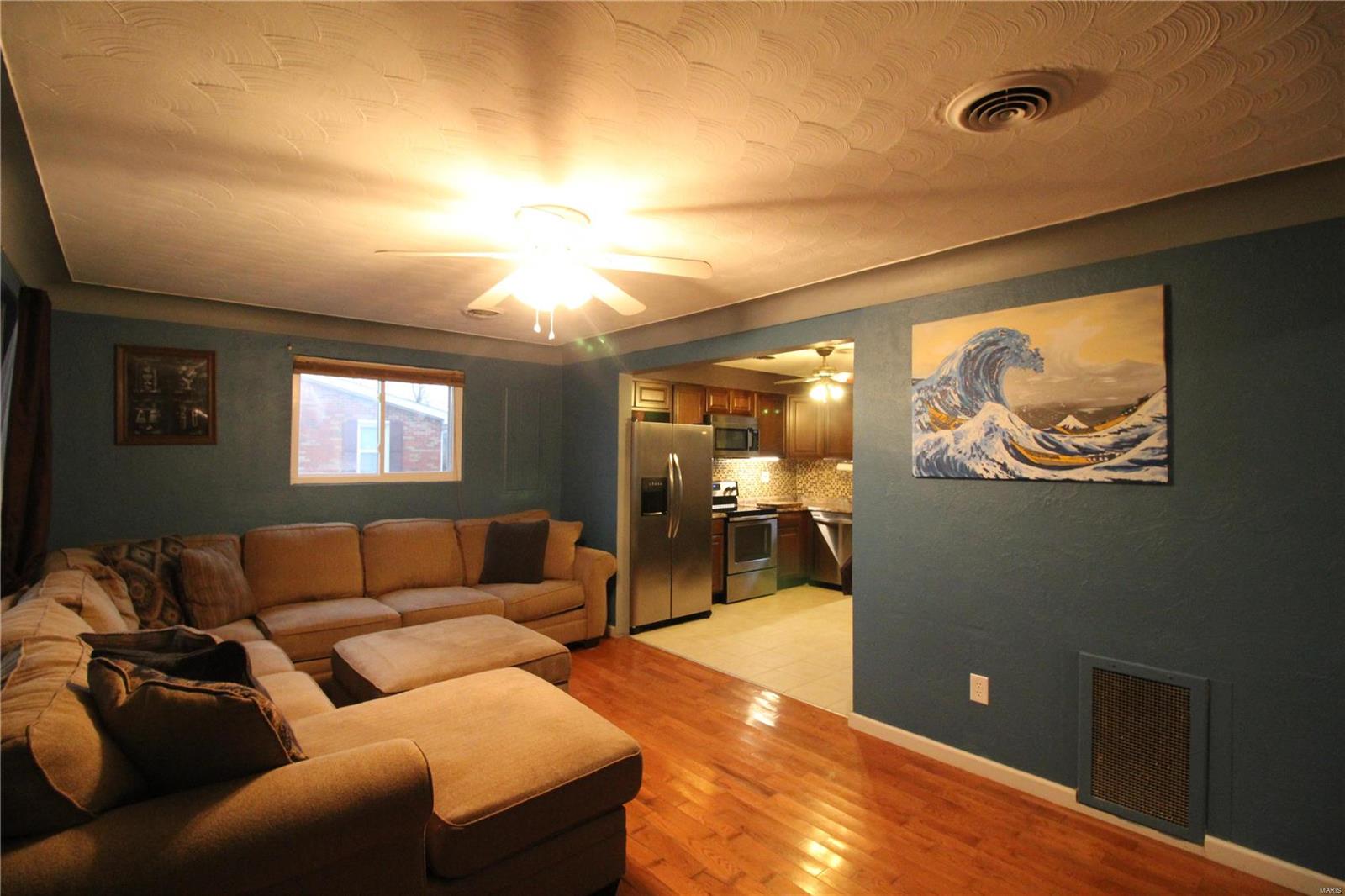 5121 Old Alton Road Granite City, IL 62040 - Photo 2 of 21 Gallery Image 2