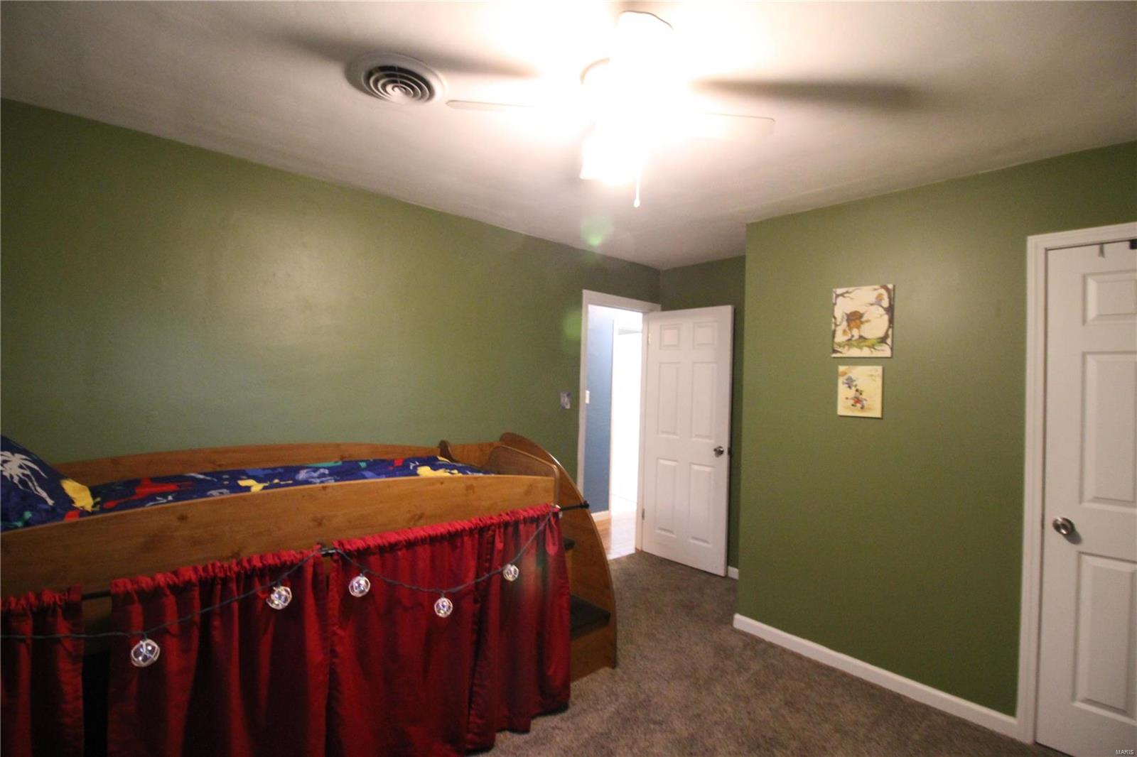 5121 Old Alton Road Granite City, IL 62040 - Photo 14 of 21 Gallery Image 14