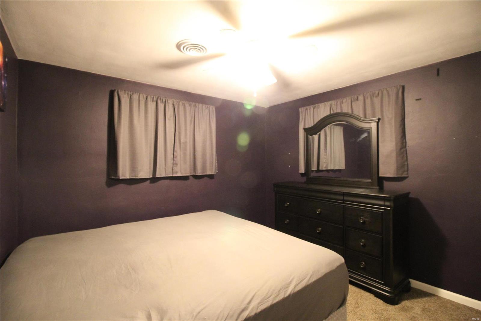 5121 Old Alton Road Granite City, IL 62040 - Photo 16 of 21 Gallery Image 16