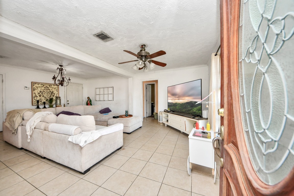 415 Halkies Road South Houston, TX 77587 - Photo 11 of 38