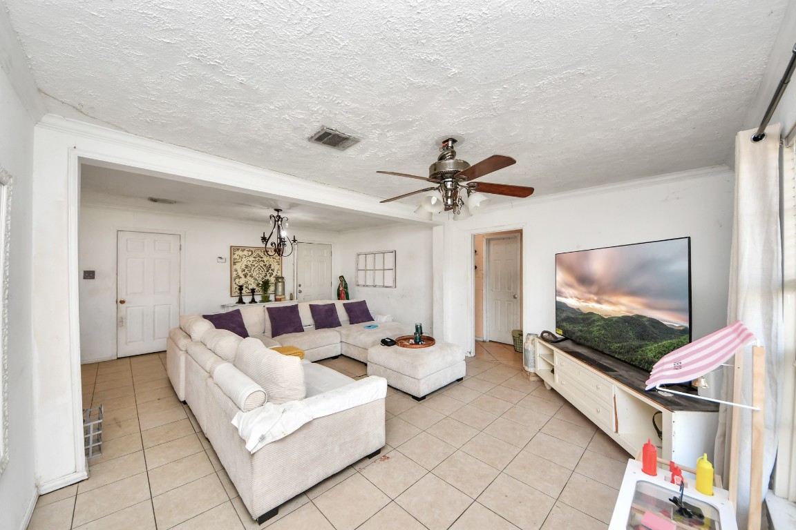 415 Halkies Road South Houston, TX 77587 - Photo 13 of 38