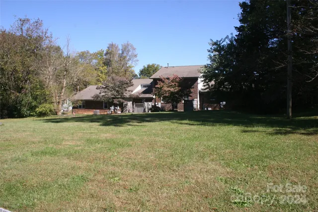 $434,900 | 316 North Government Street, Lincolnton, NC 28092