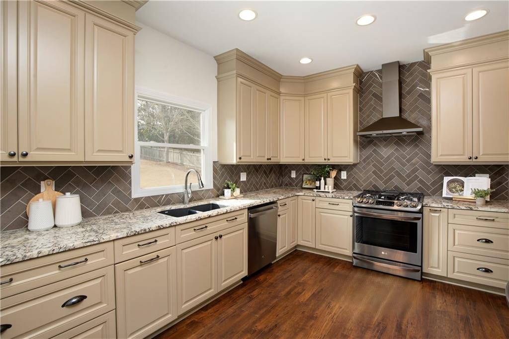 2820 Old Church Road Cumming, GA 30041 - Photo 12 of 38