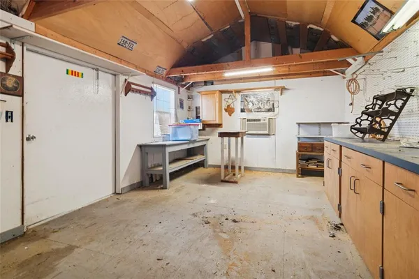 a view of a storage & utility room