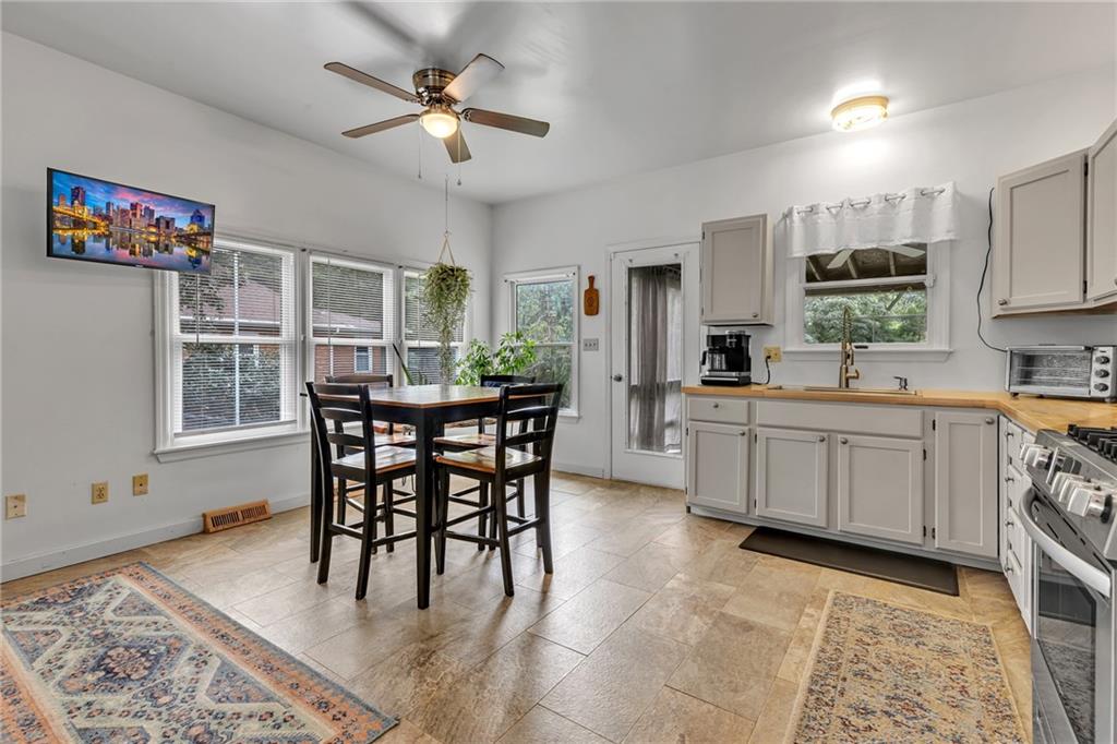 766 Valley Road Ambridge, PA 15003 - Photo 2 of 22 Gallery Image 2