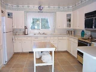 995 Howell Mountain Road Angwin, CA 94508 - Photo 4 of 6 Gallery Image 4