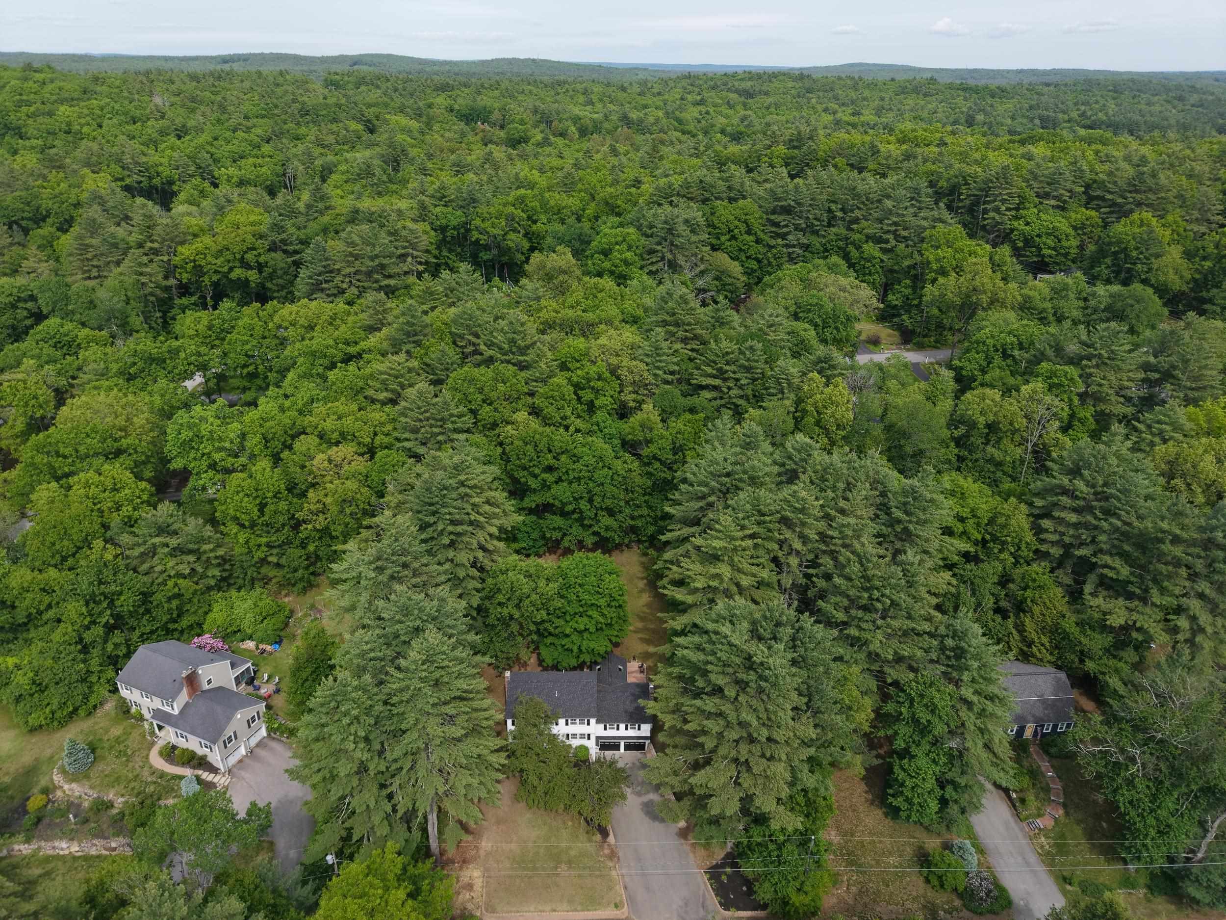 9 Northfield Road Amherst, NH 03031 - Photo 53 of 55