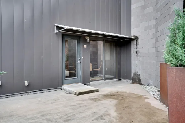 $815,000 | 1348 Rosa L Parks Boulevard, Nashville, TN 37208