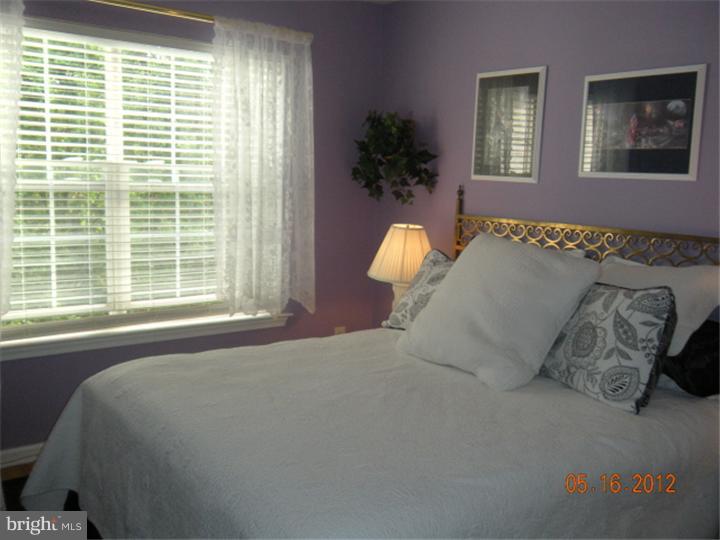 15 Windingbrook Road Bordentown, NJ 08505 - Photo 9 of 25 Bedroom 3