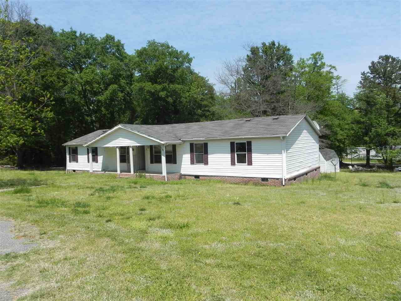 851 Shaw Road Woodruff, SC 29388 - Photo 3 of 25