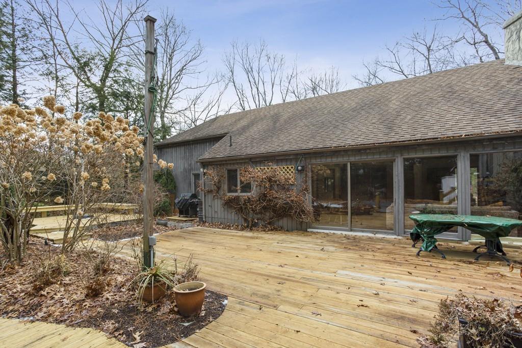 217 Ardsley Road Longmeadow, MA 01106 - Photo 31 of 42 Gallery Image 31