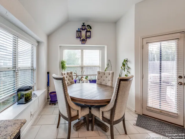 $2,400 | 226 Fernwood Drive, Cibolo, TX 78108