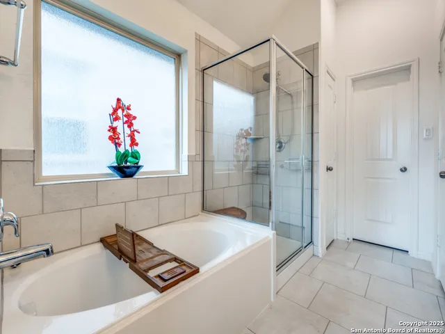 $2,400 | 226 Fernwood Drive, Cibolo, TX 78108