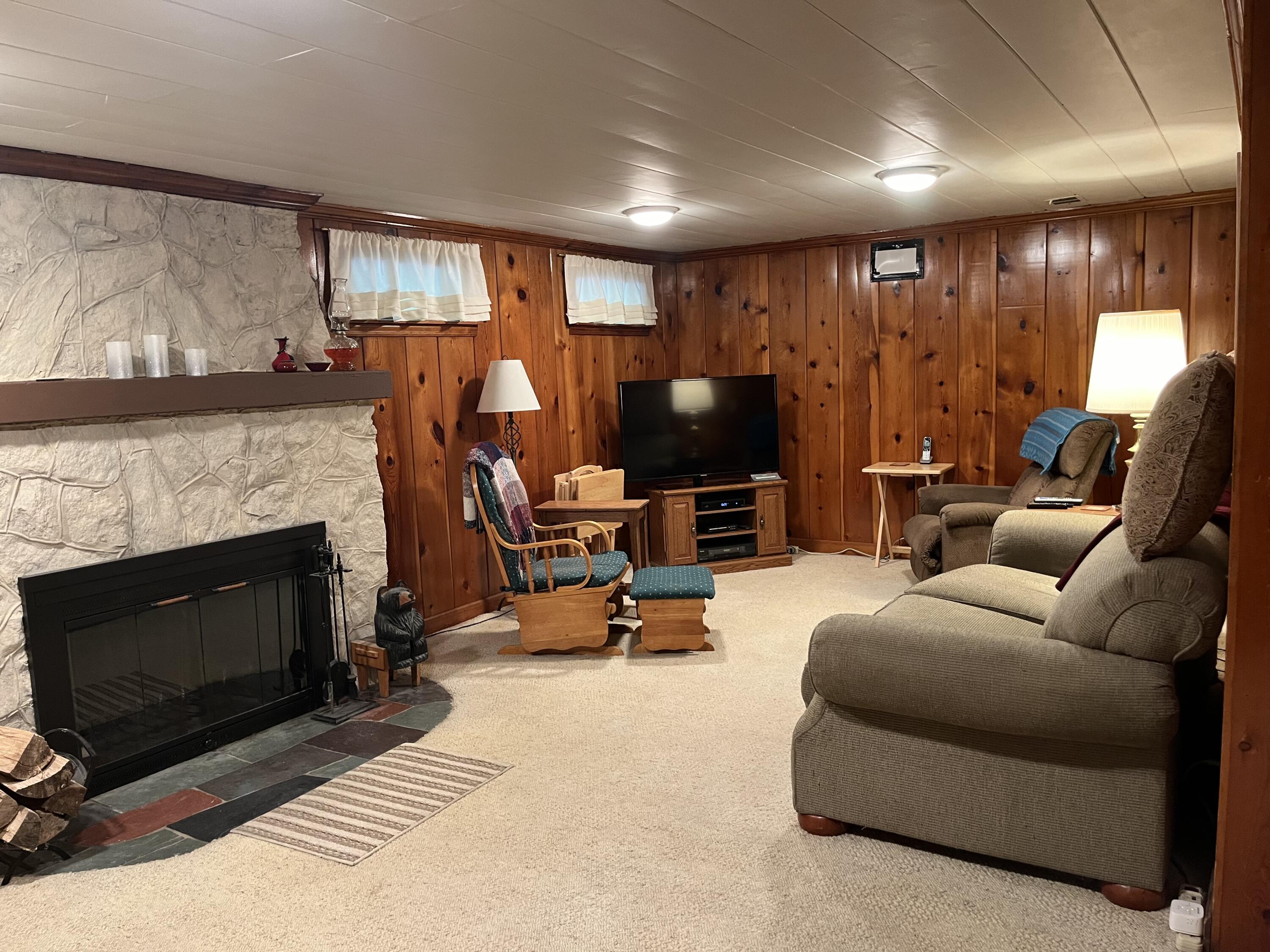 261 West Main Street Hart, MI 49420 - Photo 25 of 40 IMG_8805