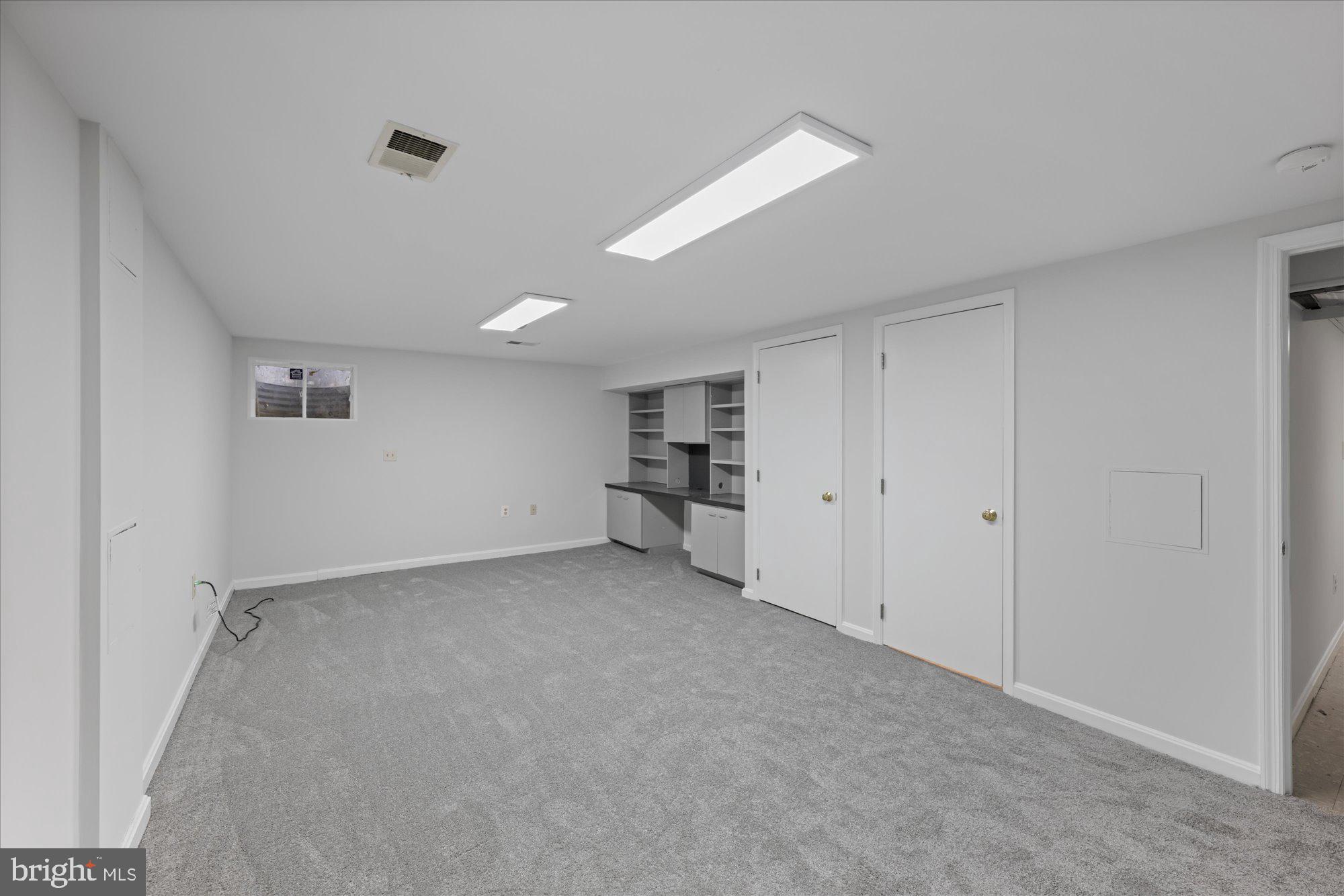 8311 Aqueduct Road Potomac, MD 20854 - Photo 21 of 27 a view of empty room