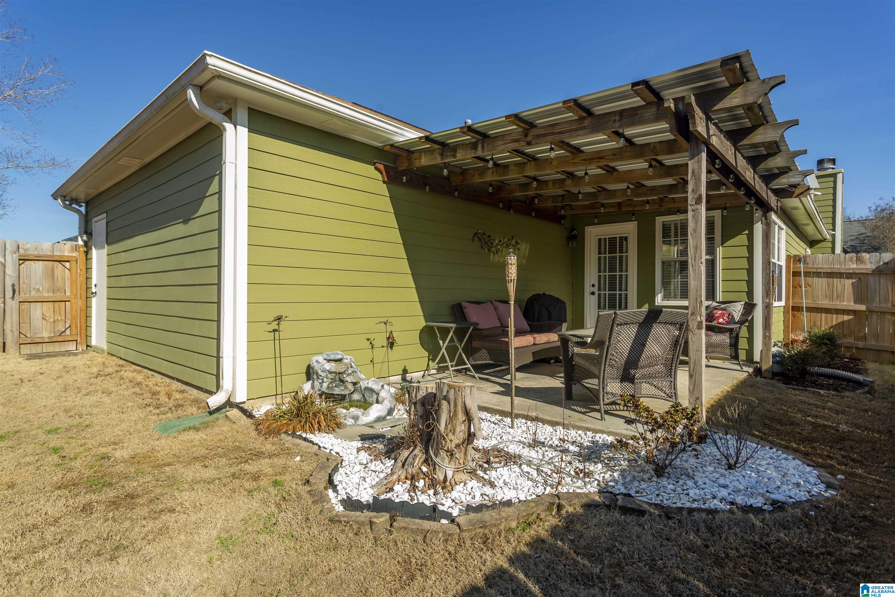 412 Walker Way Pelham, AL 35124 - Photo 4 of 20