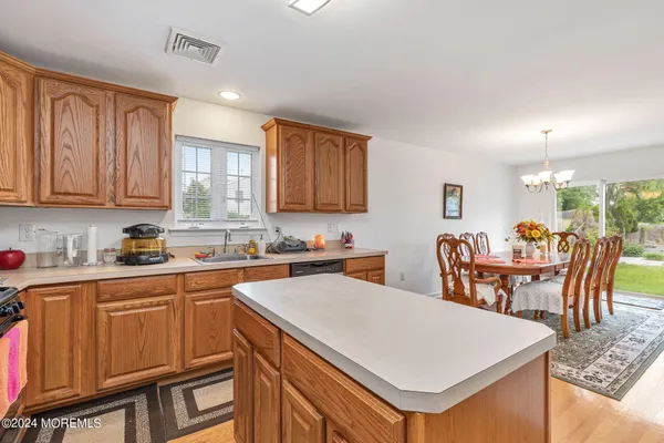 $5,000 | 205 Conover Place, Long Branch, NJ 07740