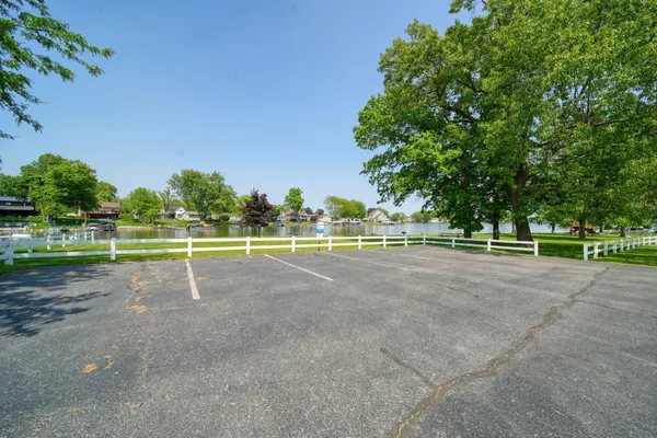 $180,000 | 112 Abbott Lane, Brooklyn, MI 49230
