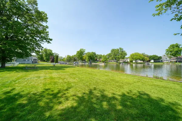 $180,000 | 112 Abbott Lane, Brooklyn, MI 49230