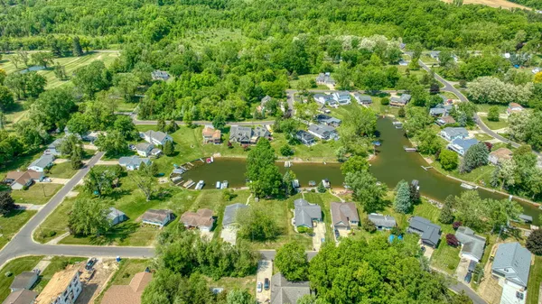 $180,000 | 112 Abbott Lane, Brooklyn, MI 49230