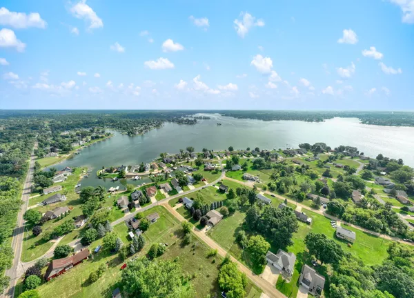 $180,000 | 112 Abbott Lane, Brooklyn, MI 49230
