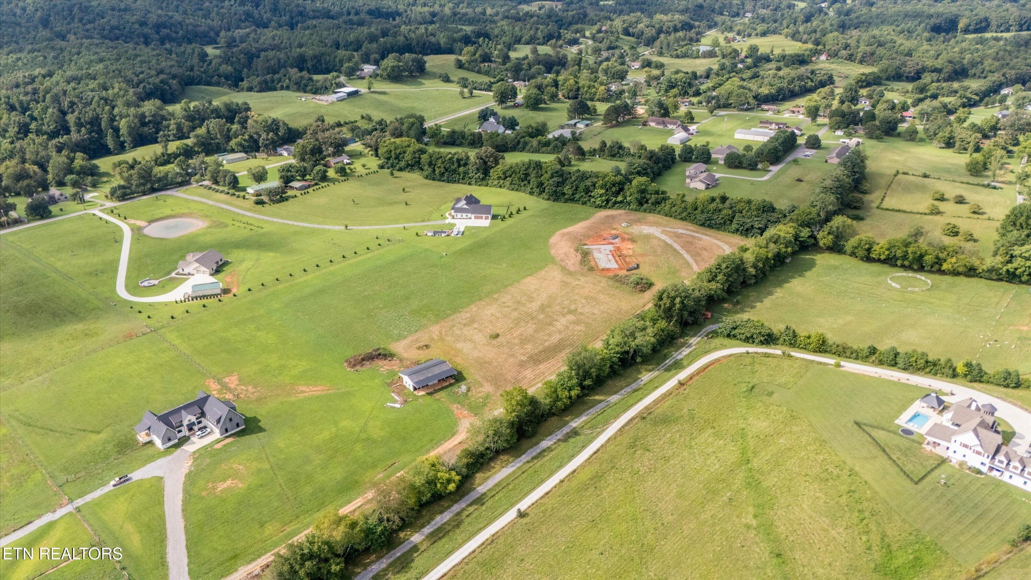 806 Whites Mill Road Maryville, TN 37803 - Photo 5 of 15 Gallery Image 5
