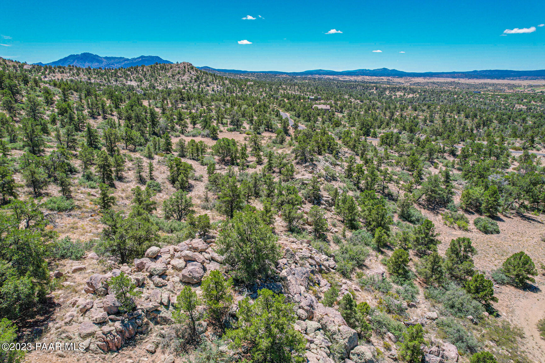 16301 Petroglyph Road Prescott, AZ 86305 - Photo 30 of 32 a view of a city with lush green forest