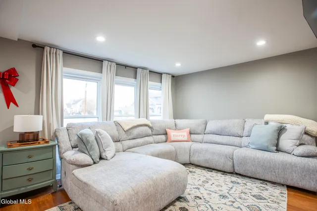 $375,000 | 8 Hemstreet Avenue, Mechanicville, NY 12118